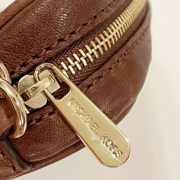 Michael Kors Gold Studded Brown Leather Crossbody Handbag - Picture 4 of 8
